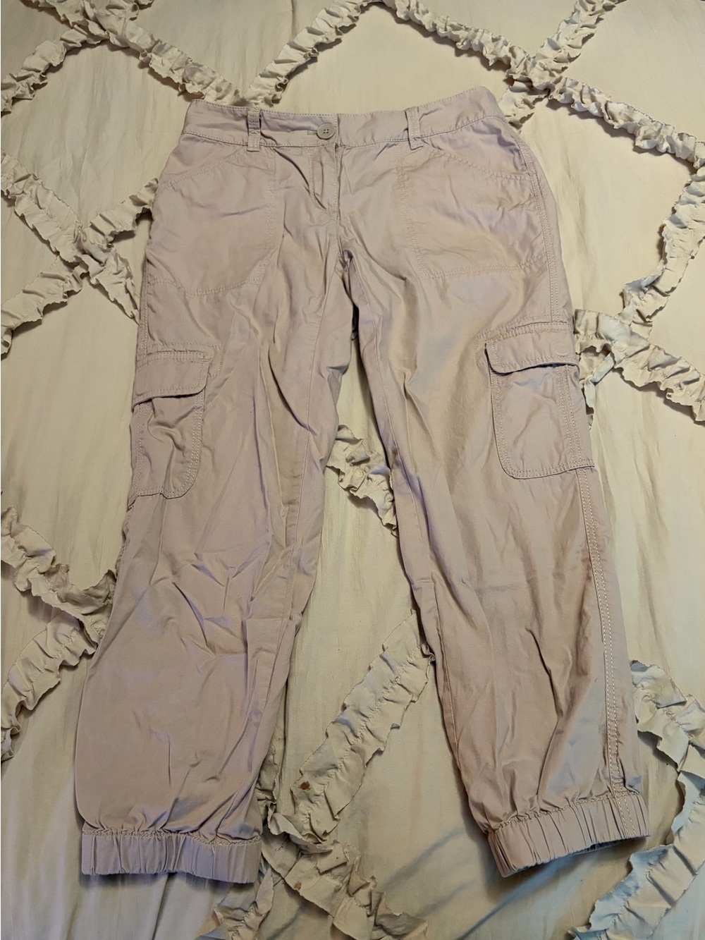 Loft Pre-loved Women's Light Beige Cargo Pants Size 2P